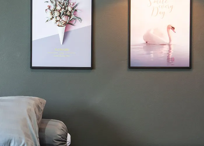 Is Am Are Boutique โรงแรม Ban Khlong Thai Muang